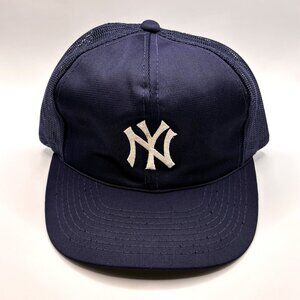 Vtg 80s/90s New York Yankees MLB Sports Specialties Snapback Mesh Baseball Hat